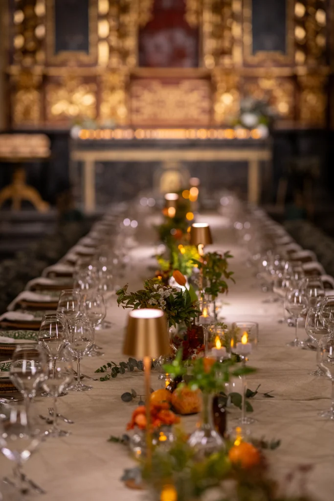 Detalle de decoración floral de un evento en el Palacio de Congresos de Córdoba
