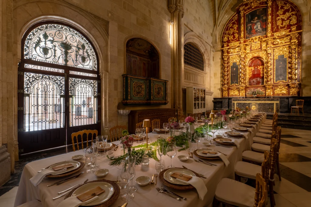 Capilla del Palacio de Congresos de Córdoba preparada para una cena